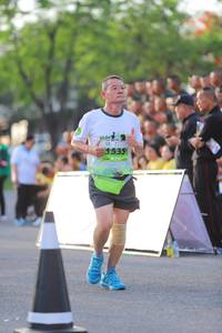 BIB: 1535
                            <button type="button" onclick="openModal(3636570)" class="btn btn-primary btn-sm float-right btn-popup" data-toggle="modal" data-target=".modal-high-quality">
                        <i class="fas fa-shopping-cart"></i> Add to Cart
                    </button>
                                            <button type="button" onclick="isThisMe(3636570, true)" class="btn btn-success btn-sm float-right btn-popup btn-isme hidden" data-toggle="tooltip" data-placement="bottom" title="นี่คือรูปของคุณใช่ไหม คลิกที่นี่เพื่อเอาเข้าอัลบั้ม">
                        <i class="fas fa-plus"></i> Add to album
                    </button>
                    <button type="button" onclick="isThisMe(3636570, false)" class="btn btn-warning btn-sm float-right btn-popup btn-isnotme hidden">
                        <i class="fas fa-ban"></i> Remove from album
                    </button>